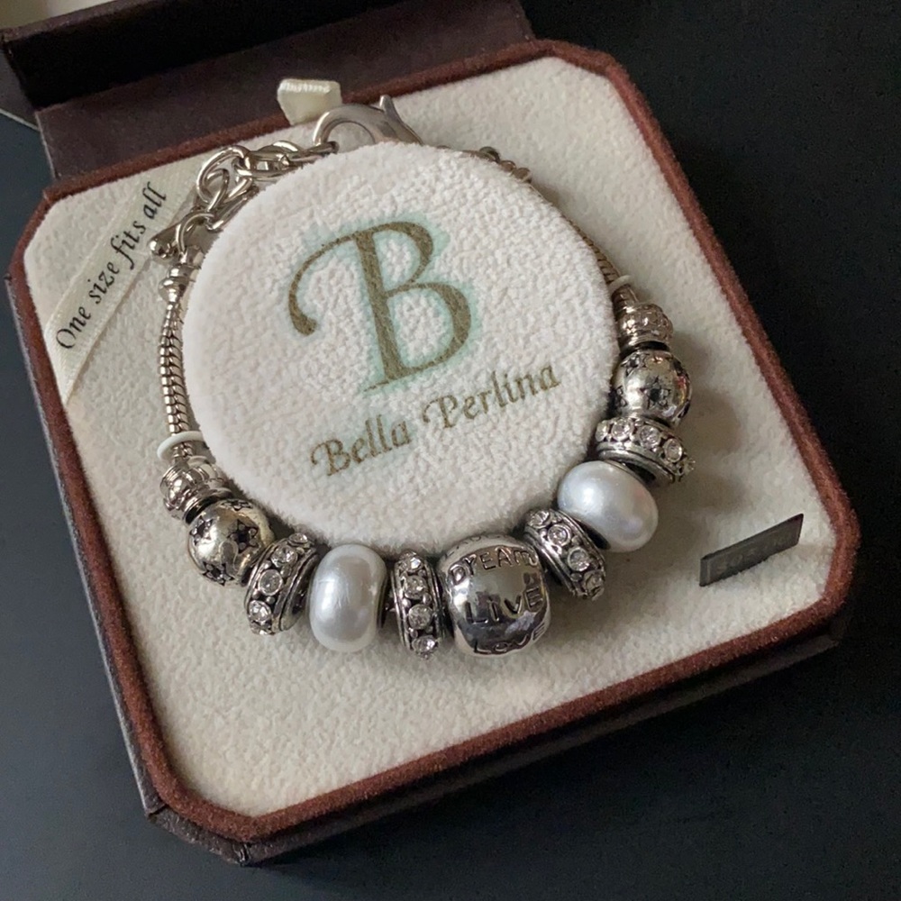Bella Perlina Crystal Beads & Charms Bracelet